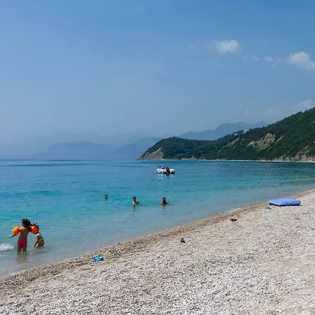 Apartament Modern In Sarande Albania *