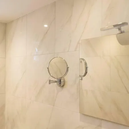 Apartament Modern In Sarande Albania Lukovë